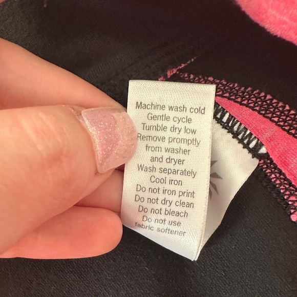 Athleta black & pink midrise capri workout leggings size Large - Picture 11 of 13